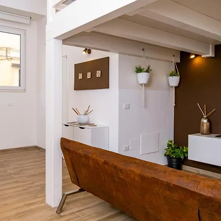 Dimora Jolanda 콘베르사노